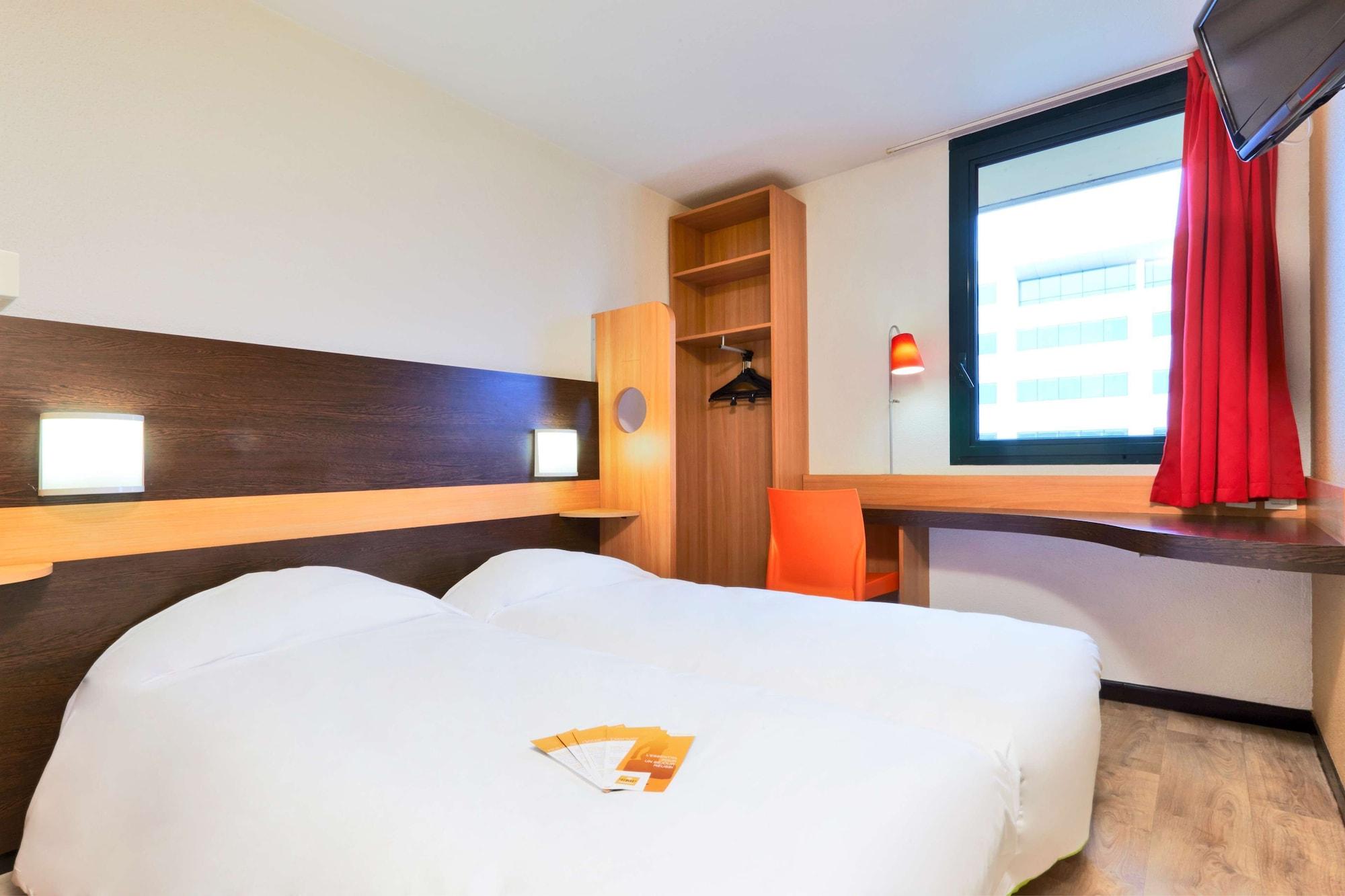 พรีเมียร์ คลาส แอนเนเมส วิลล์ ลา แกรนด์ Hotel วีลล์ลากรองด์ ภายนอก รูปภาพ