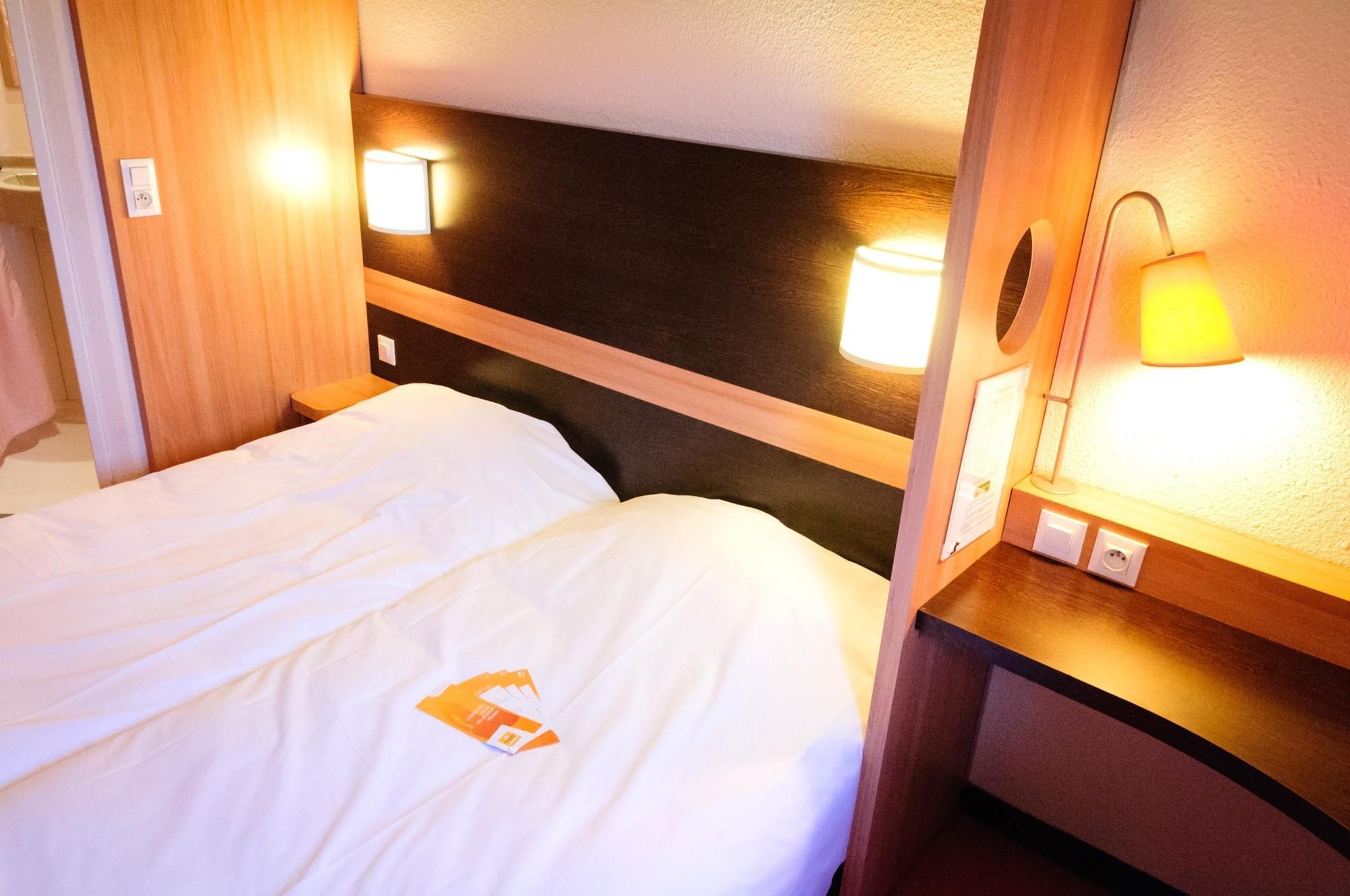 พรีเมียร์ คลาส แอนเนเมส วิลล์ ลา แกรนด์ Hotel วีลล์ลากรองด์ ภายนอก รูปภาพ