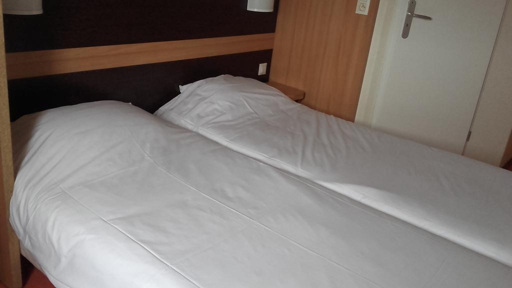 พรีเมียร์ คลาส แอนเนเมส วิลล์ ลา แกรนด์ Hotel วีลล์ลากรองด์ ภายนอก รูปภาพ